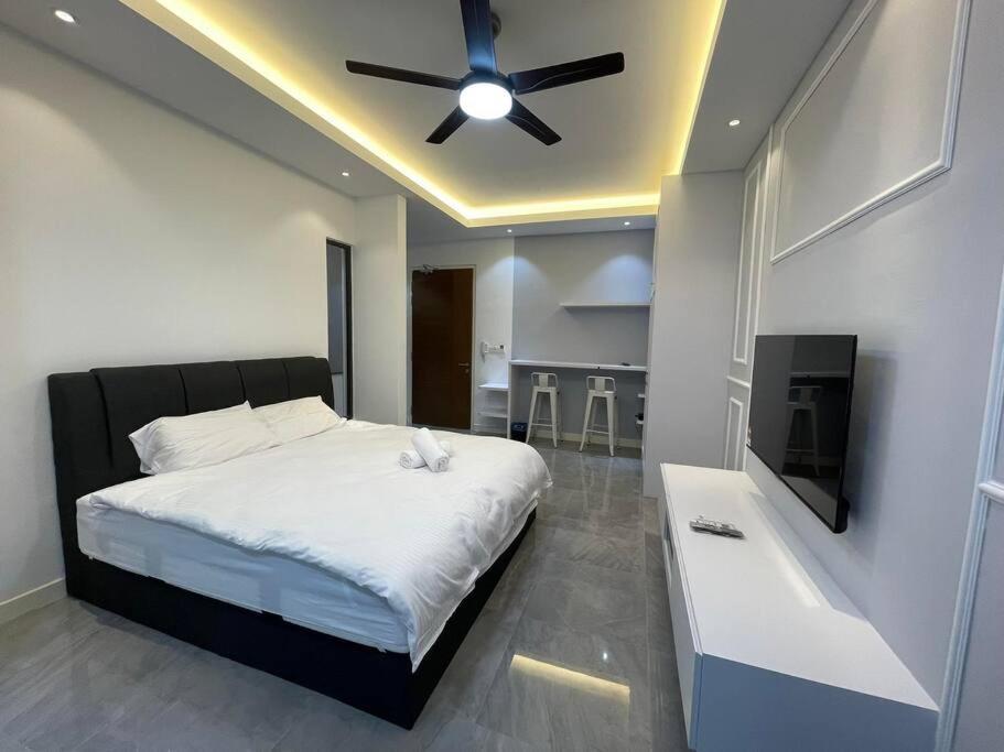 Imperio Residence Melaka - Lovely Classic Studio For Couple Stay With Wifi Bagian luar foto