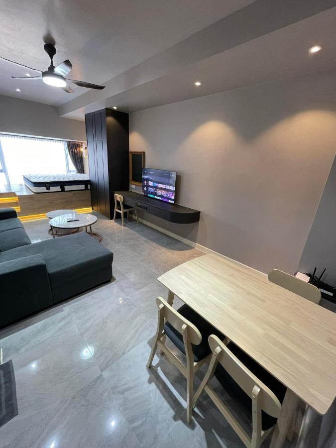 Imperio Residence Melaka - Lovely Classic Studio For Couple Stay With Wifi Bagian luar foto