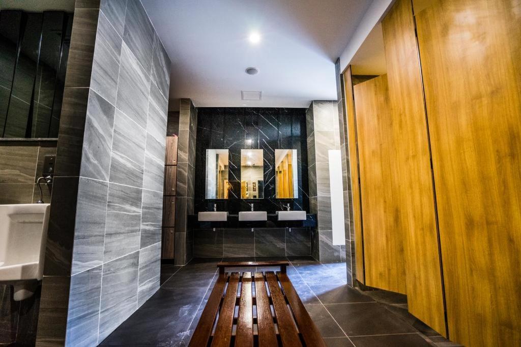 Imperio Residence Melaka - Lovely Classic Studio For Couple Stay With Wifi Bagian luar foto